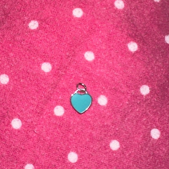 🩵 Sterling silver & Enamel Heart Charm 🩵 - Picture 7 of 8
